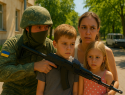 Прикрываются детьми: ВСУ используют херсонцев как живой щит