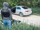 Десять тысяч долларов за шанс сбежать: в Херсоне разоблачили канал бегства от военкомов