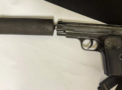 В Скадовске 62-летний дед почти ограбил друга, вооружившись игрушечным пистолетом