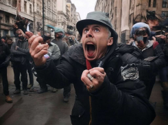 Новые бандеровцы выслеживают активистов в правобережном Херсоне