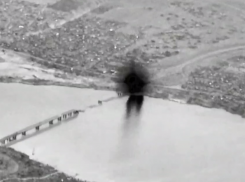 Ночной удар КАБами по Херсону попал на видео