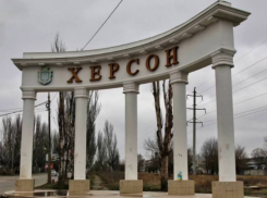 Новости Херсона: разрушительные обстрелы, подозрение в госизмене и ирисы в честь художницы