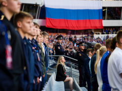 Херсонка заплатила штраф за отказ встать на гимн России