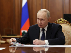 Сводка СВО к 13 марта: Макрон угрожает Путину и наёмники бегут из Херсона