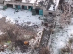 На Херсонщине беспилотники ВС РФ разнесли пункт управления дронами, видео