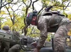 «На руках поднимались в тоннель»: бойцы спецназа ликвидировали диверсантов на Антоновском мосту