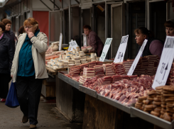 Мясо и сало в Херсоне взлетели в цене: базовые продукты становятся роскошью