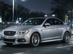 В Херсоне боевики ВСУ угнали иномарку у мирного жителя