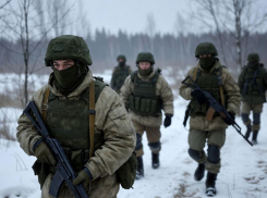 Новости СВО: Россия отброшена на два года назад, тяжелые потери в боях на Змеином и гибель 55 боевиков ВСУ под Херсоном