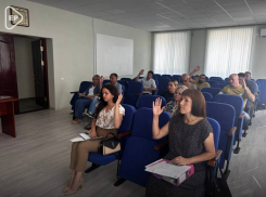 Жителей Новой Каховки возмутили премировавшие сами себя депутаты