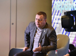 Аптеки, дороги и свет: сенатор от Херсонской области перечислил проблемы региона