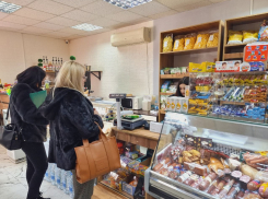 В Скадовске оштрафовали предпринимателей, завышавших цены на продукты