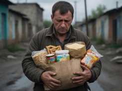 Сальдо: власти Украины отправляют в Херсон просроченные продукты