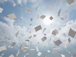 На Херсон сбросили тысячи листовок с призывом ВСУ сдаться