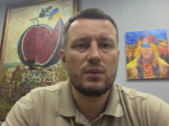 Херсонцев призывают покинуть дома, предлагая взамен койко-места и обещания