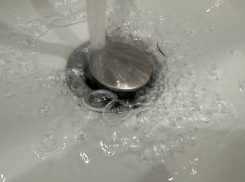 В Херсонской области несколько человек отравились водой из-под крана