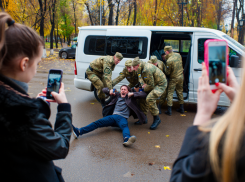 Сальдо: в Херсоне работает агентурная сеть для поиска мужчин призывного возраста