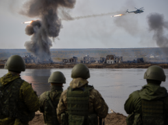 Новости СВО: конфликт ГУР И СБУ предвещает распад Украины, в Киеве хотят мобилизовывать женщин, кадры боёв за Остров Херсоне
