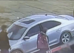 Жители Полтавы и Херсона похитили почти 200 автомобилей на сотни миллионов гривен