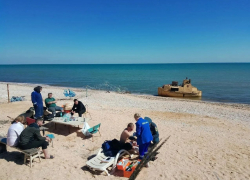 После ЧП с сухогрузом в Азовском море есть риск разлива топлива