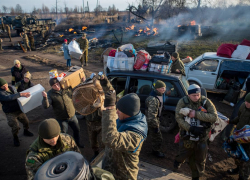 Новости СВО: командиры ВСУ - мародёры, дрон-камикадзе атаковал микроавтобус, удар по штабу украинских террористов