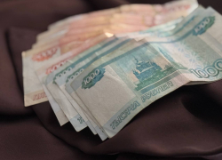 Кому на Херсонщине планируют платить зарплату в 300 тысяч рублей