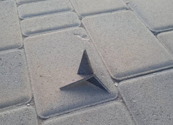 ВСУ забрасывают дороги Херсонщины "шипами-бабочками"