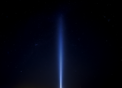 Таинственный голубой луч заметили 26 августа в небе Херсонской области