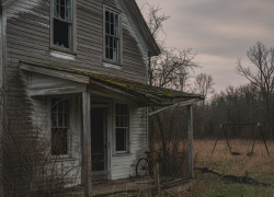 У жителей Херсонской области массово конфискуют жильё - правда или фейк