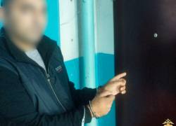 В Новой Каховке 34-летний мигрант украл у 89-летнего деда 500 тысяч рублей