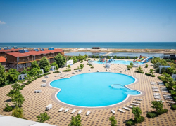 На Арабатской стрелке полностью завершено восстановление аквапарка