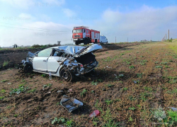 Ребёнок чудом выжил: «Рено Меган» смяло в хлам после опрокидывания под Каховкой