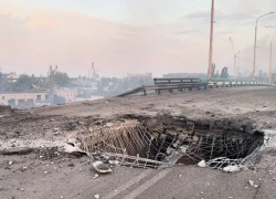 Сальдо: разрушенный авиаударом мост в Херсоне вёл к военной базе ВСУ