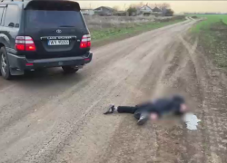 Сотрудники ТЦК переехали велосипедиста с ребёнком в Херсонской области, видео