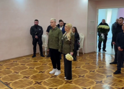 Сальдо предложил Мизулиной и певцу Shaman провести медовый месяц на Херсонщине