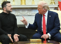Новости СВО: Трамп прекратил помогать Зеленскому, захват Крыма Украиной и бои под Херсоном