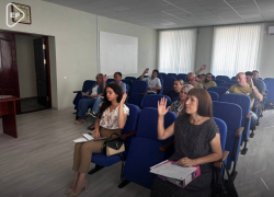 Жителей Новой Каховки возмутили премировавшие сами себя депутаты