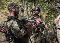 Боевики ВСУ маскируются под мирных жителей в Херсоне