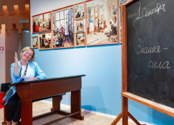 В Херсонских школах не планируют урезать часы учителям и внеклассные кружки