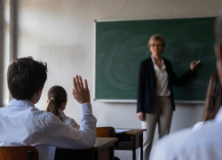 Министр образования рассказал о проблемах с отоплением и светом в школах Херсонской области