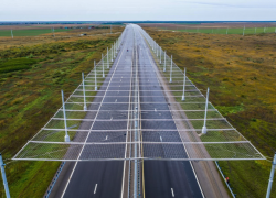 Дорогие антидроновые сетки по дороге к Херсону порвал ветер, а не дроны