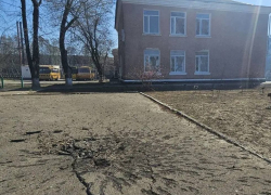 Сутки обстрелов в Херсонской области привели к гибели женщины и ранению мужчины