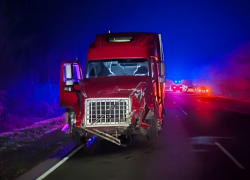 Один человек погиб в ДТП с грузовиком на трассе в Геническом округе
