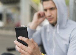 Аферисты выманили 195 тысяч у жительницы Новой Маячки под видом льготы