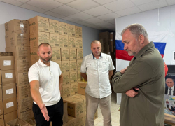 Крыша течет, УАЗ устарел, гуманитарку развозить не на чем: Сенатор Басюк назвал ключевые проблемы Каховского округа