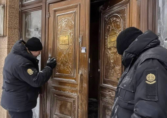 Мошенники Херсонщины помечают двери перед ограблением: причем тут умный дом 