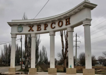 Новости Херсона: двое погибших при обстрелах, избиение подростка военкомами и спасение юного пациента