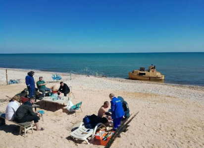 После ЧП с сухогрузом в Азовском море есть риск разлива топлива
