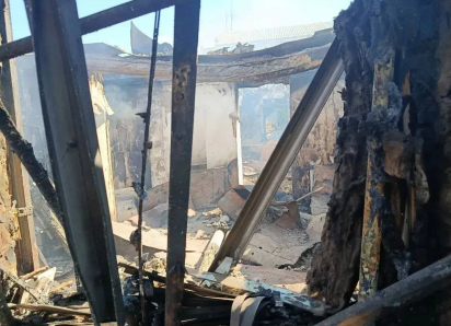 Четыре дома и два автомобиля уничтожены в Новой Каховке после атак ВСУ 13 сентября