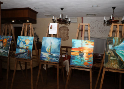 «Отвоеванная у конкурентов жена стала моей музой»: известный херсонский художник Шелестенко раскрыл секреты творчества